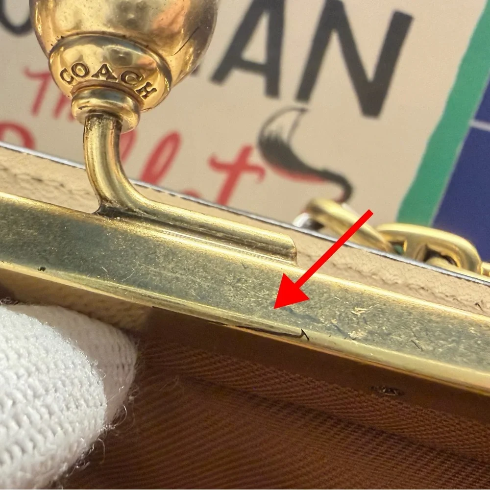Coach Kisslock Dreamer 21 With Quilting And Rivets